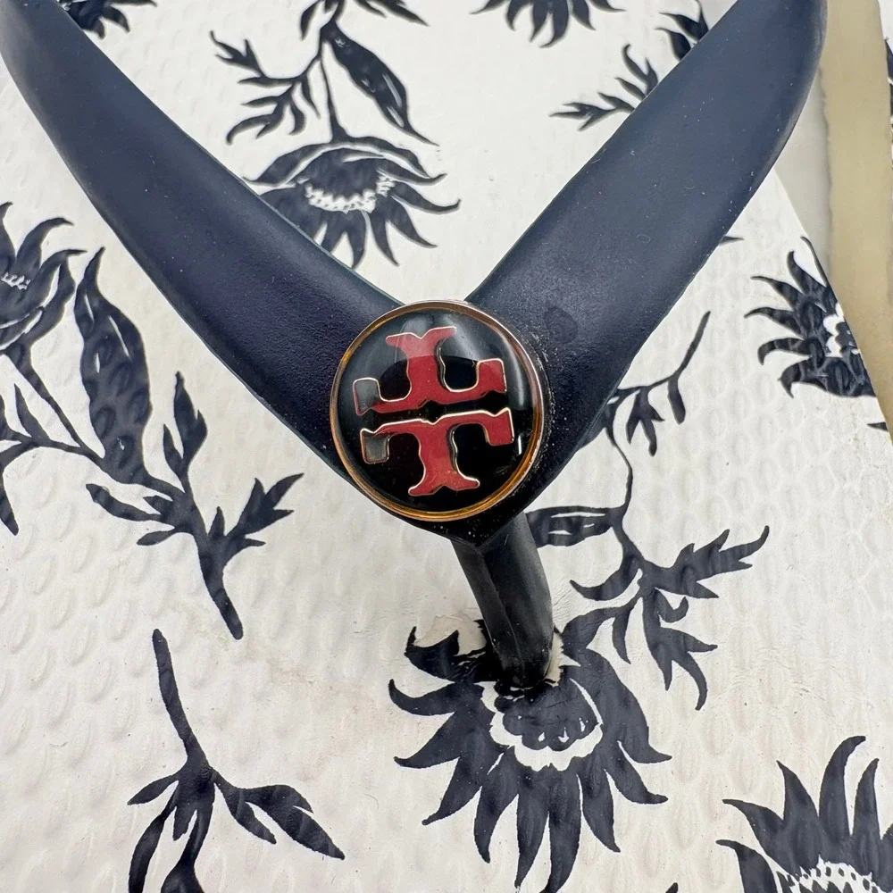 Tory Burch Flip Flops Women Size‎ 9 Navy Blue Floral Logo Sandals Resort Beach
